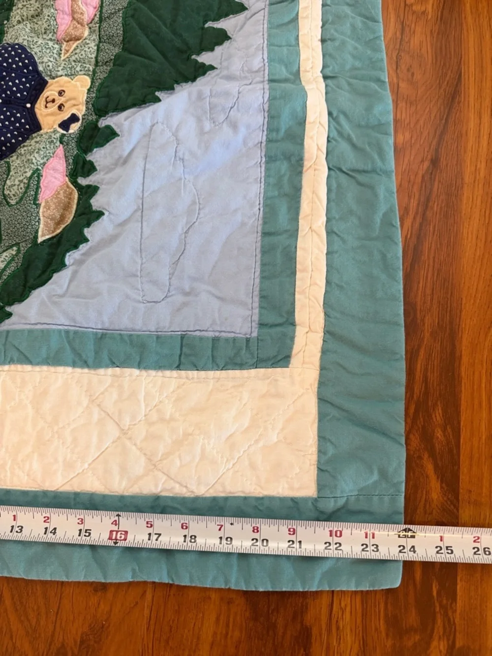 L.L. Bean Cream & Teal Patchwork Applique Quilt and Pillowcase